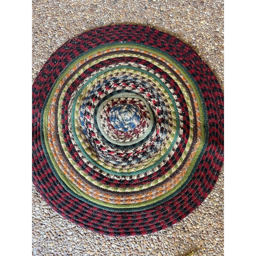 Vintage Round Braided Wool Rug 31.5" Multicolor Handcrafted Country Cabin